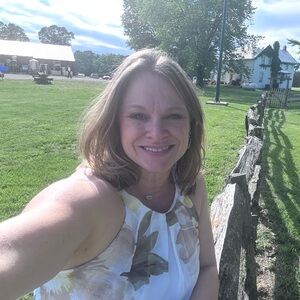 Meet your Posher, Nichole